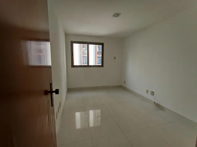 Imagem 4: Apartamento na quadra do mar da Praia da Costa, 3 quartos, 1 suíte, 3 vagas, lazer
