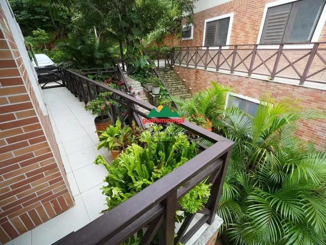 Imagem 16: Casa triplex em condomínio de alto padrão em meio a natureza em Guaramiranga/CE