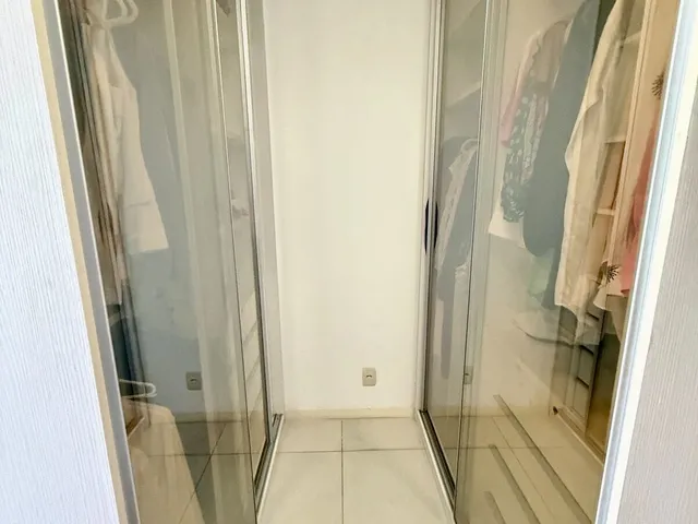 Imagem 9: Vendo Apartamento de 166m2 no Resort Le Parc com 4/4, sendo 3 suítes, 3 vagas, 01