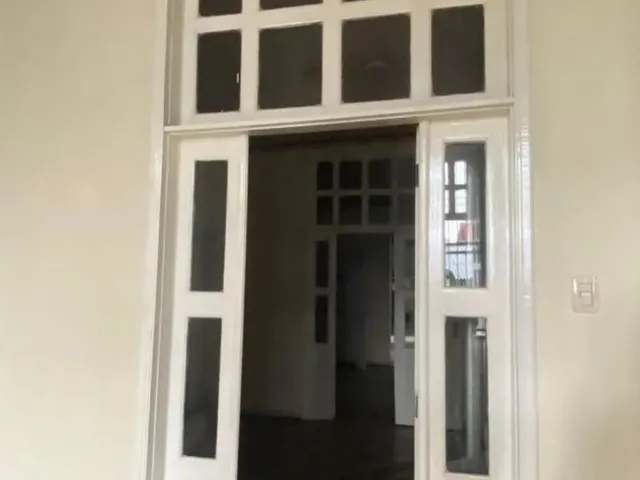 Imagem 2: CASA - BELÉM Casa com 5 dormitórios
