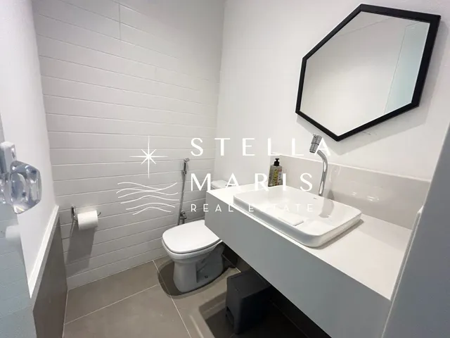 Imagem 15: Leblon, Apartamento totalmente reformado, com 78 m2 e 02 Suítes, à venda em andar alto