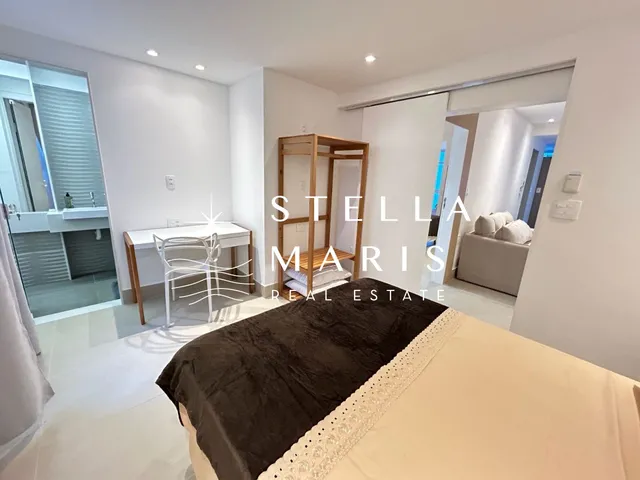 Imagem 2: Leblon, Apartamento totalmente reformado, com 78 m2 e 02 Suítes, à venda em andar alto