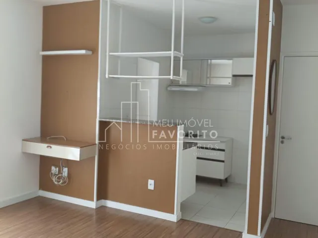 Imagem: O apartamento possui 2 Dormitórios, 1 Banheiro, 1 Vaga na
