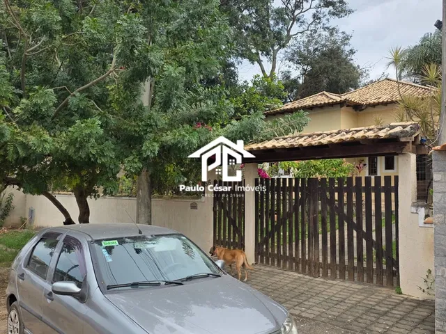 Imagem 5: Imóvel com amplo terreno, excelente espaço externo e sistema de energia solar, ideal