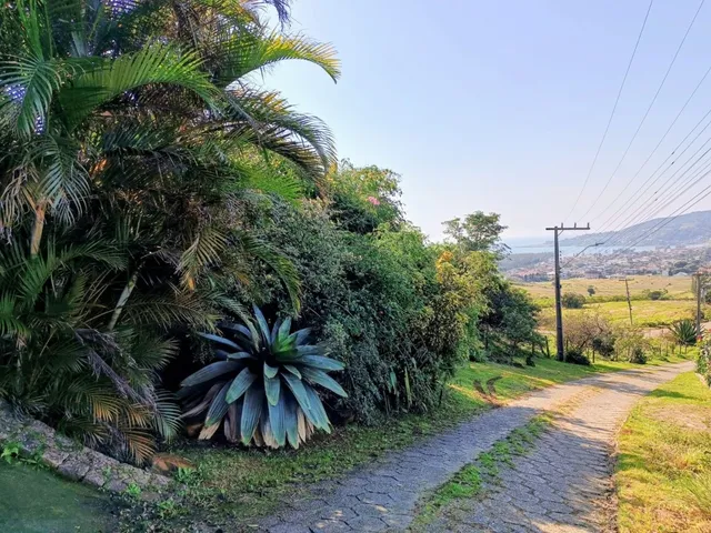 Imagem 16: Casa à venda em Garopaba-SC, bairro Ferraz. 3 quartos, 2 suítes, 1 sala, 3 banheiros, 2