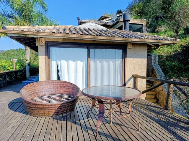 Imagem 14: Casa à venda em Garopaba-SC, bairro Ferraz. 3 quartos, 2 suítes, 1 sala, 3 banheiros, 2