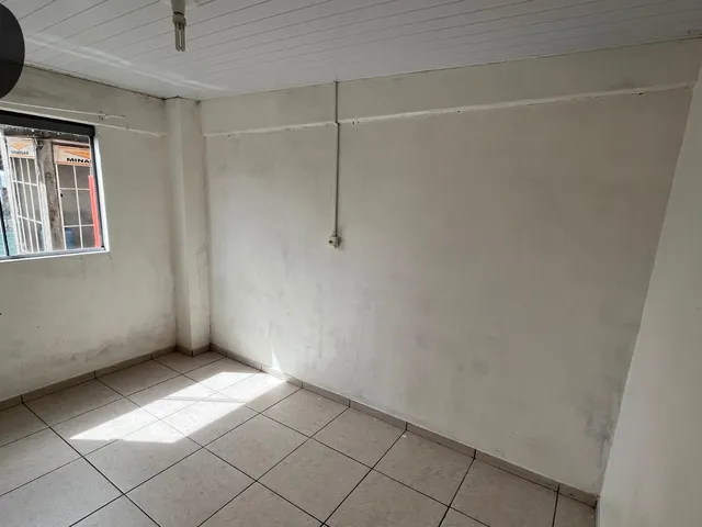 Imagem 5: Quitinete embaixo do mercado Frigo para locação