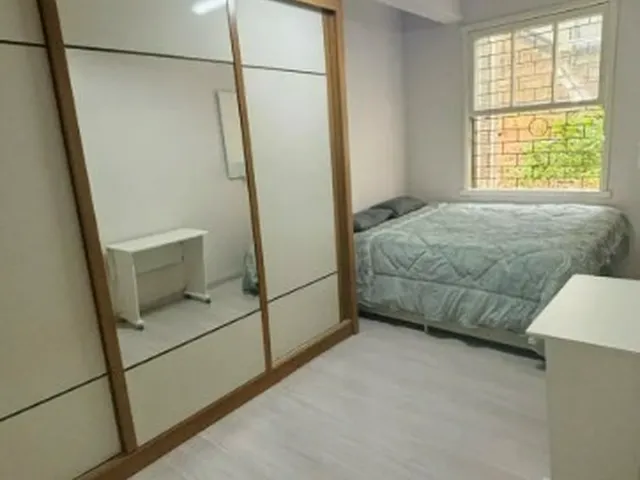 Imagem 9: Apartamento à venda em Porto Alegre, Petrópolis, com 2 quartos, 50m²