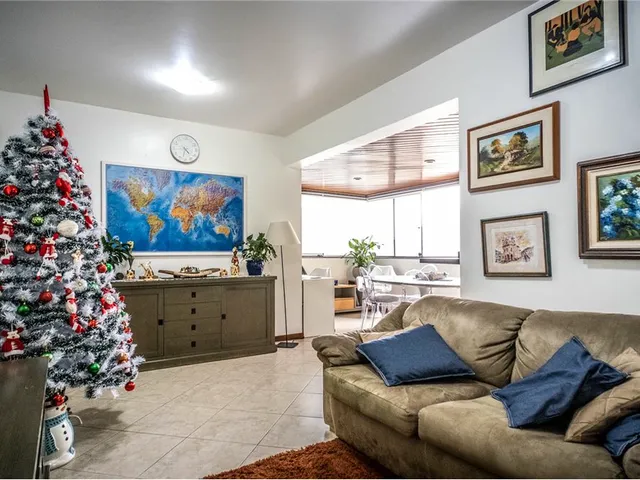 Imagem 3: Apartamento à venda em Porto Alegre, Petrópolis, com 2 quartos, 80m²