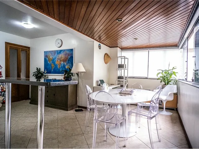 Imagem 9: Apartamento à venda em Porto Alegre, Petrópolis, com 2 quartos, 80m²