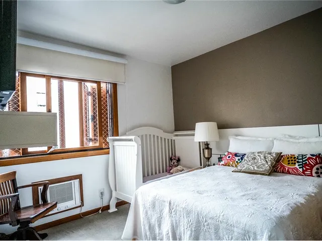 Imagem 11: Apartamento à venda em Porto Alegre, Petrópolis, com 2 quartos, 80m²