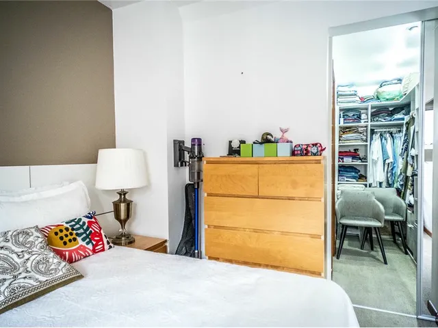 Imagem 14: Apartamento à venda em Porto Alegre, Petrópolis, com 2 quartos, 80m²
