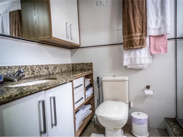Imagem 16: Apartamento à venda em Porto Alegre, Petrópolis, com 2 quartos, 80m²