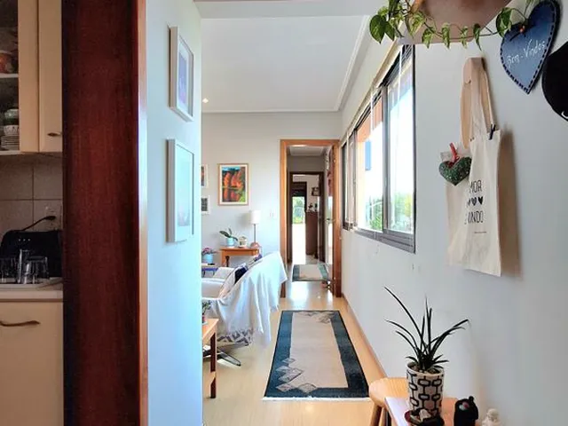 Imagem 2: Apartamento à venda em Porto Alegre, Petrópolis, com 2 quartos, 90m²