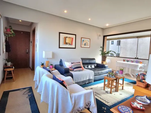 Imagem 4: Apartamento à venda em Porto Alegre, Petrópolis, com 2 quartos, 90m²