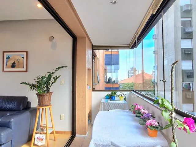 Imagem 10: Apartamento à venda em Porto Alegre, Petrópolis, com 2 quartos, 90m²