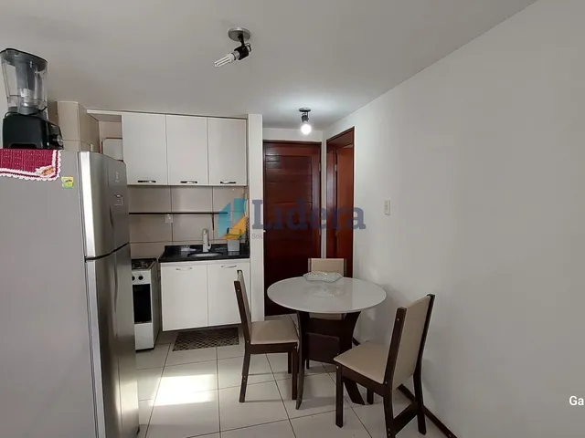 Imagem: O apartamento possui 2 Dormitórios, 1 Suíte, 2 Banheiros,