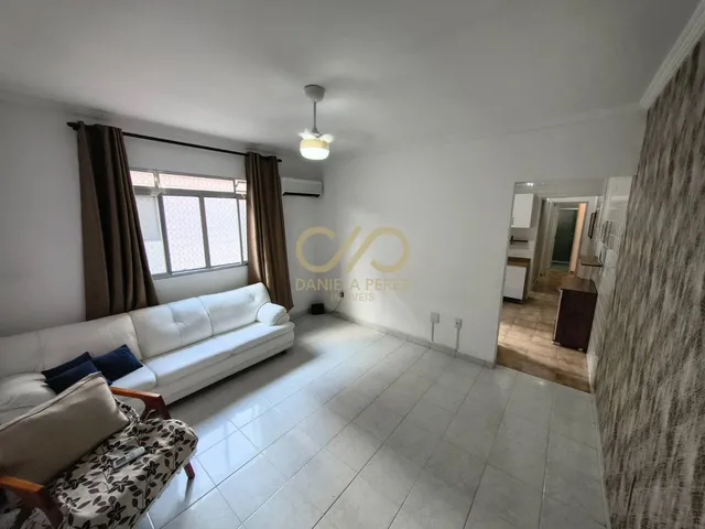 Imagem: O apartamento possui 2 Dormitórios, 1 Suíte, 1 Banheiro,