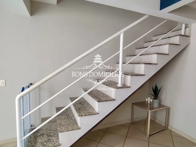 Imagem 4: CASA CHARMOSA E COMPLETA EM CONDOMINIO PROXIMO AO CENTRO DE COTIA