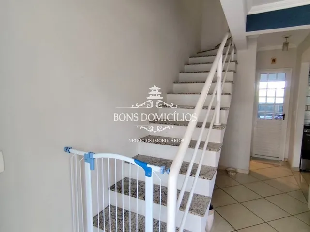 Imagem 6: CASA CHARMOSA E COMPLETA EM CONDOMINIO PROXIMO AO CENTRO DE COTIA