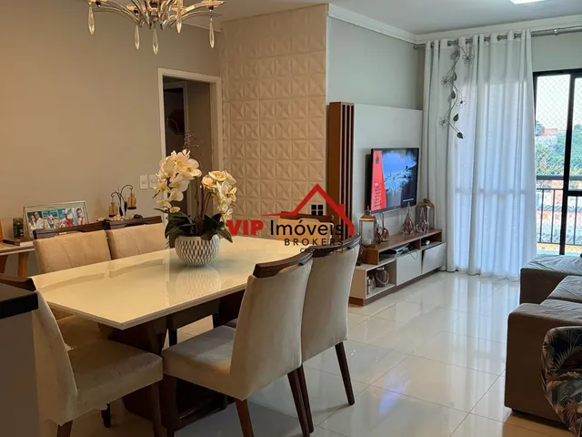 Imagem: O apartamento possui 3 Dormitórios, 1 Suíte, 1 Banheiro,