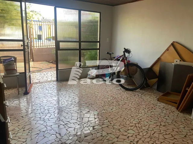 Imagem 11: CASA 03 QUARTOS Casa com 4 dormitórios