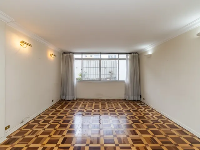 Imagem: O apartamento possui 3 Dormitórios, 1 Suíte, 4 Banheiros,