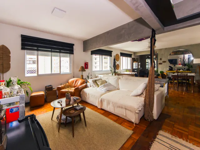Imagem: Apartamento à venda no bairro Cerqueira