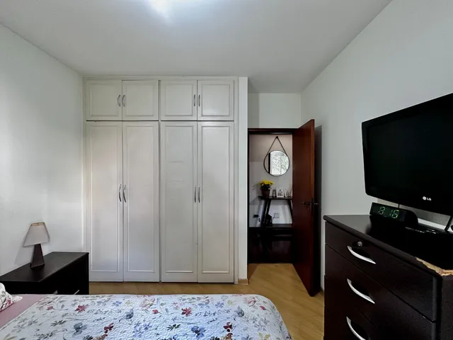 Imagem 9: Apartamento À Venda no Bairro Vila Sofia em São Paulo/Sp
