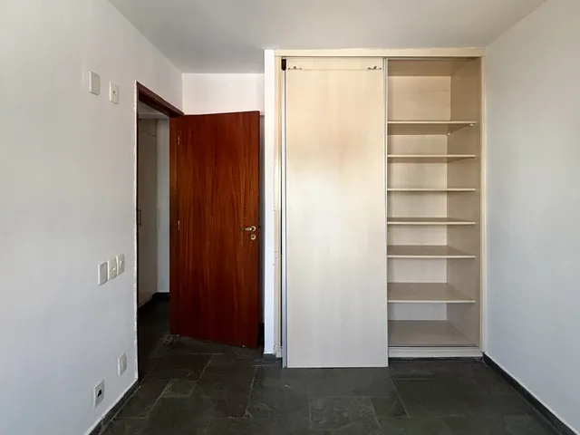 Imagem 10: Apartamento à venda no bairro Vila Nova Conceição em São Paulo/SP