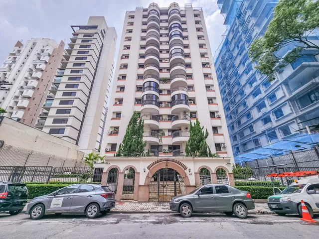 Imagem 1: Apartamento à venda no bairro Moema em São Paulo/SP