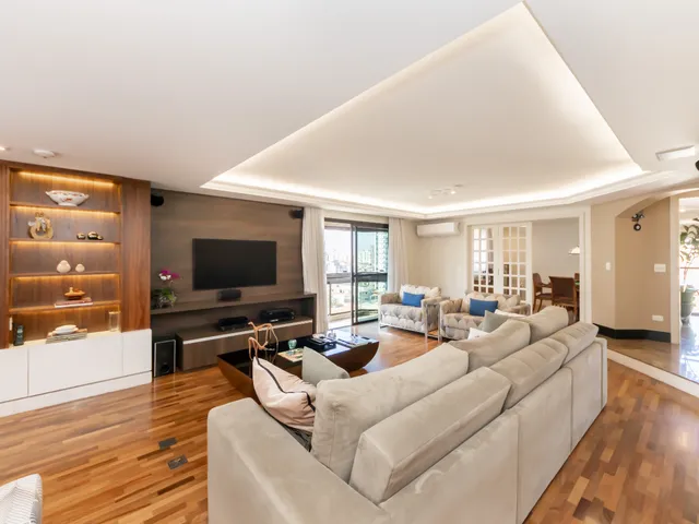 Imagem: O apartamento possui 4 Dormitórios, 2 Suítes, 4
