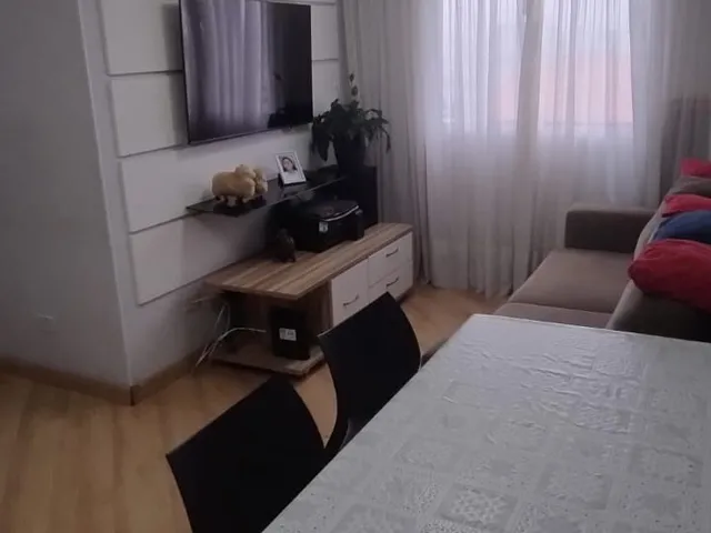 Imagem: O apartamento possui 4 Dormitórios, 1 Banheiro, 1 Vaga na