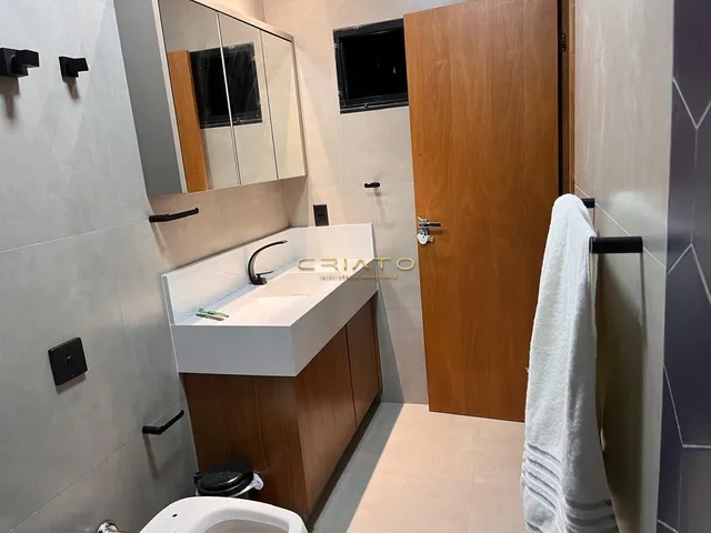 Imagem 2: Casa em Condomínio 5 dormitórios à venda Residencial Rose's Garden Anápolis/GO