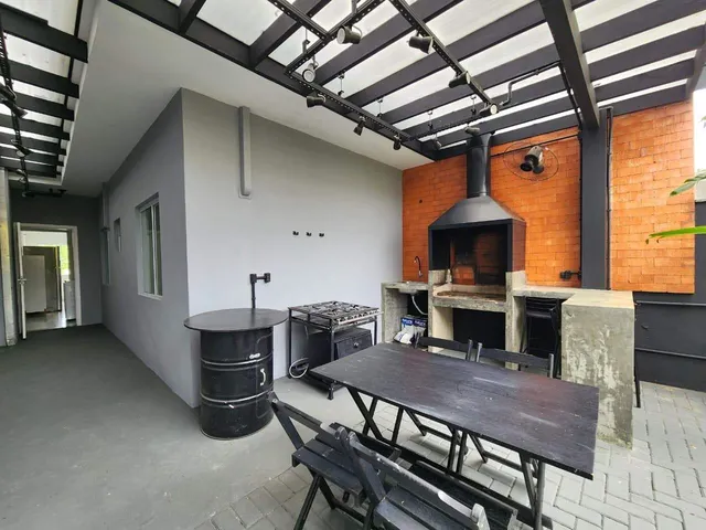 Imagem 8: Casa geminada com 2 quartos, para venda no bairro Petrópolis por R$ 410.000,00