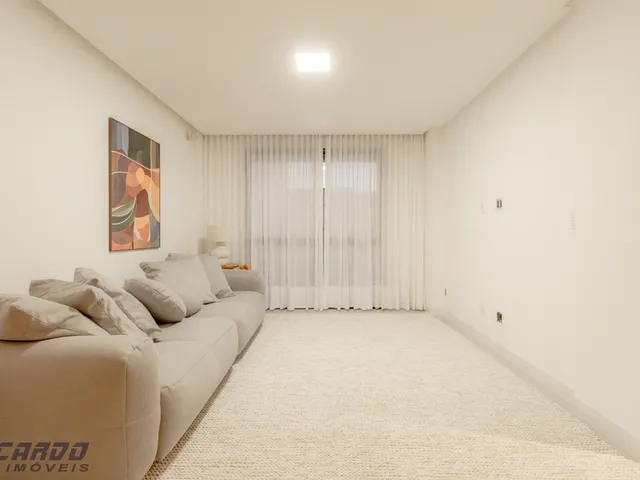 Imagem 2: Casa Duplex alto padrão à venda, 3 suítes, piscina, no Bairro São Judas, Guarapari ES