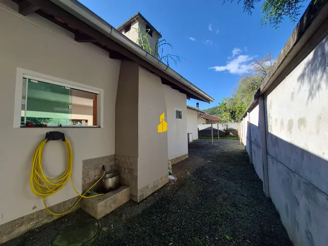 Imagem 14: Casa com espaço para cavalos em Pomerode-SC