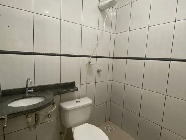 Imagem 12: Casa com suíte, piscina e área gourmet para alugar em Senador Canedo