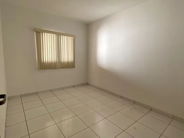 Imagem 15: Casa com suíte, piscina e área gourmet para alugar em Senador Canedo