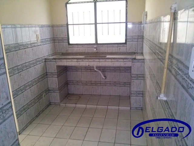 Imagem 12: DELGADO aluga CASA com 1 quarto no CENTRO (próximo a delegacia) com excelente
