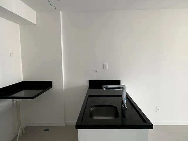 Imagem 7: Vendo Apartamento novo, nascente, andar alto, com 40m2, varandão vista mar, no Beach