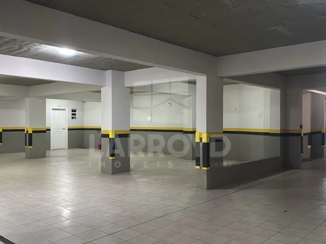 Imagem 2: Apartamento com 4 dormitórios