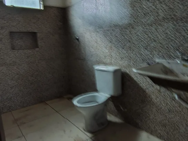 Imagem 2: Casa à venda no Poço, 4/4, 2 wc com DCE, boa localização