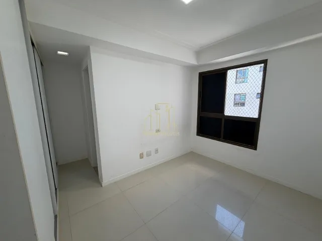 Imagem 2: Apartamento de luxo à venda em Patamares com 3 suítes 2 salas 5 banheiros 4 vagas de