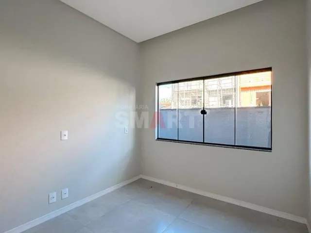 Imagem 7: Casa à Venda no Jaraguá 99 com 1 Suíte + 2 Dormitórios