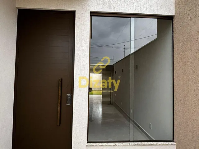 Imagem: CASA A VENDA COM 3 QUARTOS - PRÓXIMO AO