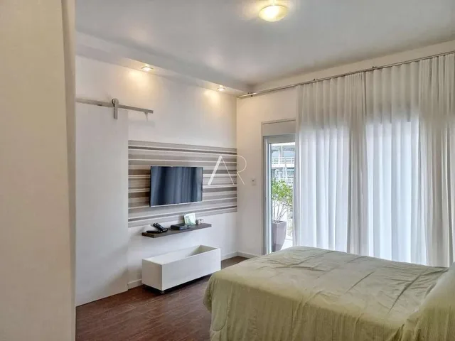 Imagem 13: Casa Alto Padrão em Coqueiros, Florianópolis/SC
