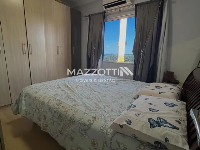 Imagem 11: Sobrador Triplex, com 1 Suite e 03 Quartos, Piscina, Academia Medianeira Pr