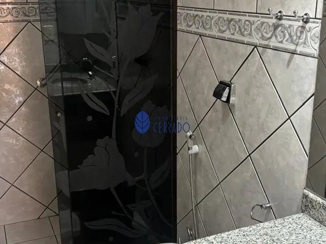 Imagem 9: Apartamento Amplo com 4 Quartos e 3 Vagas no Bairro Antônio Fernandes - Anápolis