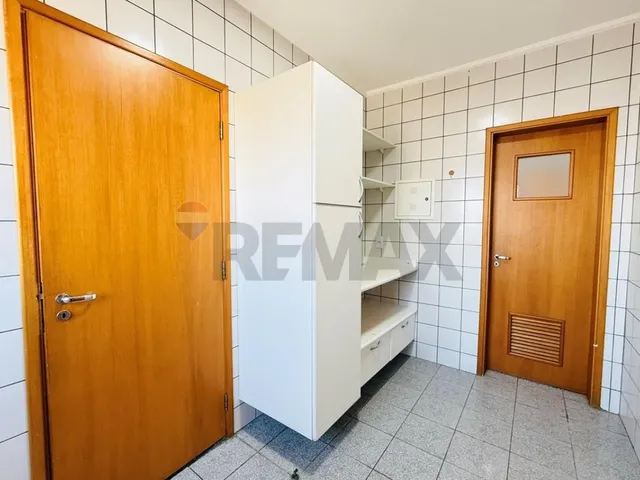 Imagem 4: Apartamento à Venda no Centro de Sorocaba 170m² 4 Dormitórios 2 Suítes
